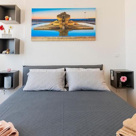 Piazza Salotto & Stazione Comfy Apartment Pescara Bagian luar foto