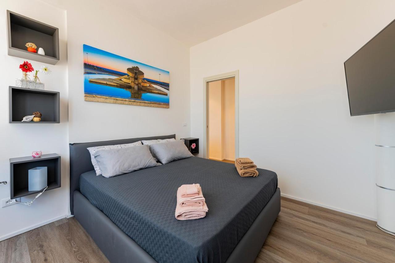 Piazza Salotto & Stazione Comfy Apartment Pescara Bagian luar foto